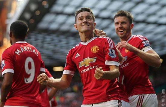 拜仁不仅以 拜仁不仅以